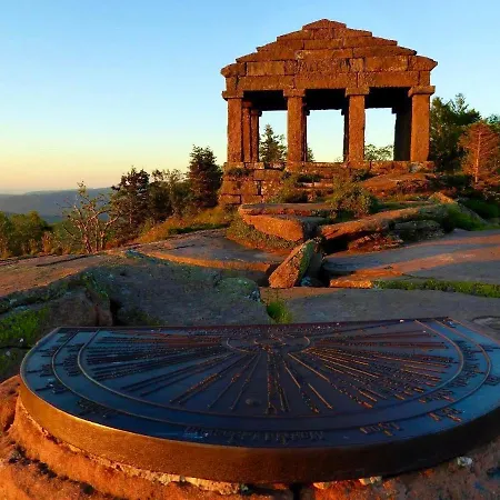 L'escale Du Donon « le Temple De Cupidon » *